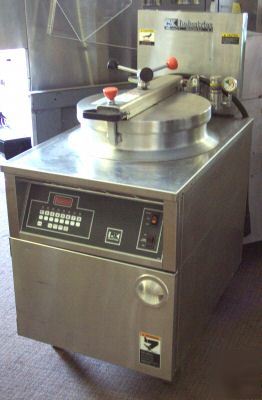 Bki #fkm-fc, 75 lb. fat capacity pressure fryer