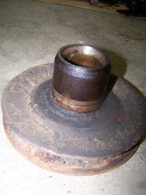 Front crankshaft pulley for farmall 400, 450