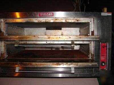 Vulcan 4 decks bread bakery pizza gas oven