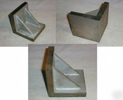 Machinist's gray iron angle plate 4