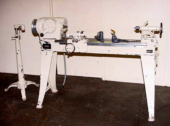 Oliver 159A variable speed wood lathe w/accessories