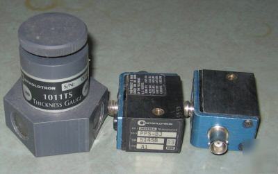 Controlotron 1010P/wp universal portable flowmeter