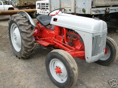 Ford 8N tractor 3 point hitch no loader, cultivator