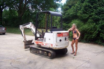 2000 bobcat 325C mini excavator with 15