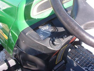 2004 john deere 4010 4WL drive (loader -mower)