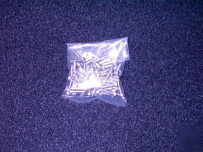 Pan head screws