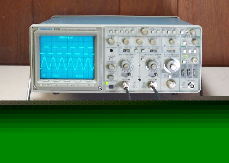Tektronix 2232 digital storage 100 mhz oscilloscope