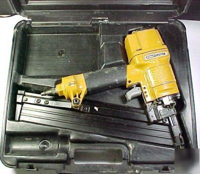 Stanley bostitch model N60FN finish nailer nail gun 15