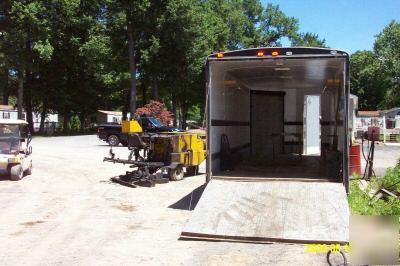 Asphalt-sealcoating-sealing-system 