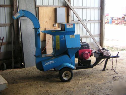 Goosen CS1800 wood chipper shredder 