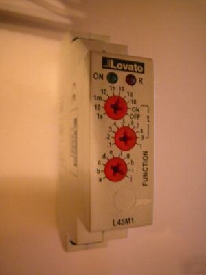 Lovato L45M1 modular time relay