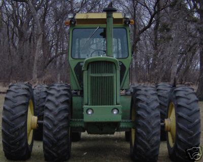 Nice original 7020 john deere four wheel drive tractor