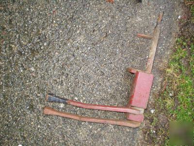 Farmall utility tractor hydraulic valve levers nice ih