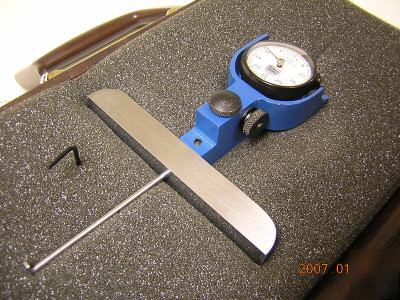 Hemco dial indicator type depth / groove gage, - - -