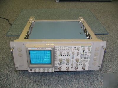 Rack mount tektronix 2247A 4 chan 100 mhz w/ voltmeter 