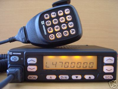 Vhf/uhf 30W mobile transceiver / radio