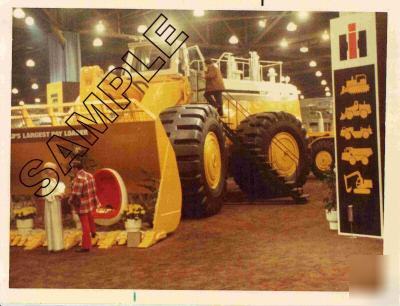 Hough h-580 worlds largest loader in 1975 color photo