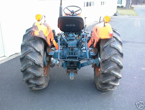 Kubota L305DT 4 wheel drive / power steering