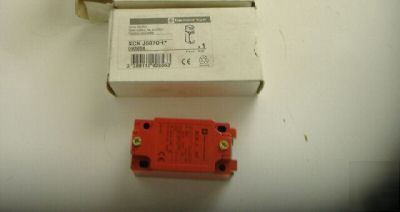 New telemecanique xck-J5970H7 limit switch 092856