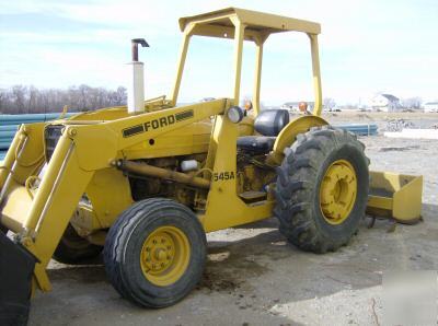 Ford construction tractor/loader - 545A 