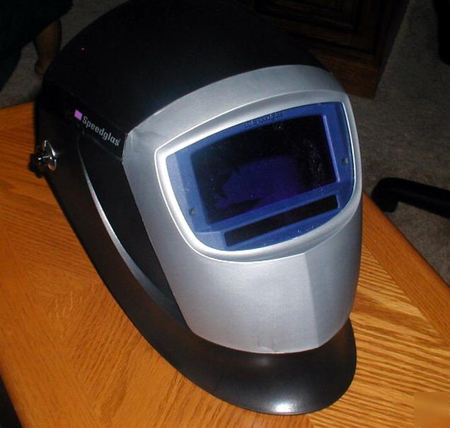 Hornell speedglas 9002X auto welding helmet w/side win