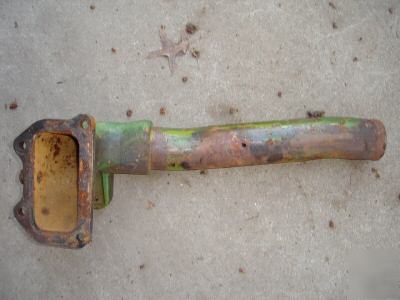 Late styled? john deere b upper waterpipe p/n B2608R 