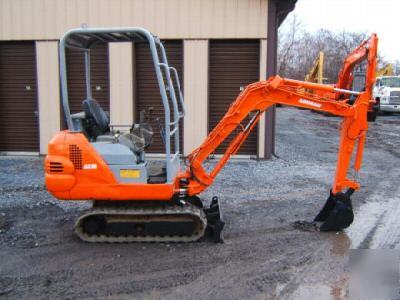 Airman AX15-2 farm tractor excavator dozer