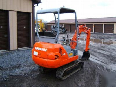 Airman AX15-2 farm tractor excavator dozer