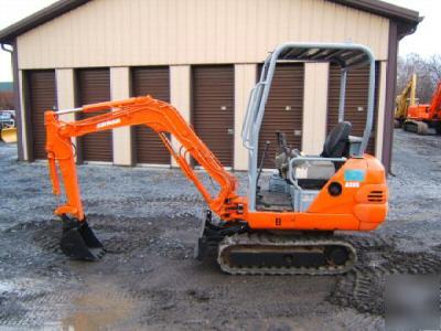 Airman AX15-2 farm tractor excavator dozer