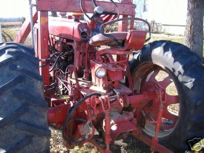 Farmall 460D with farmhand f-11 loader international ih