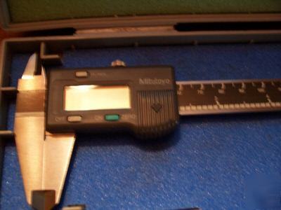 Like new mitutoyo digital calipers (no )