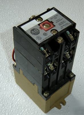 Lot of 8 allen bradley relays 700-P600A1