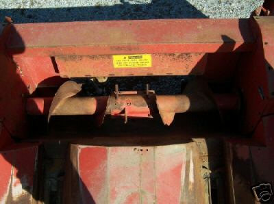 Massey ferguson mf corn head, model 24 - 2 row