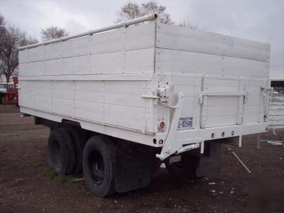 Great, heavy duty trailer with 16' box