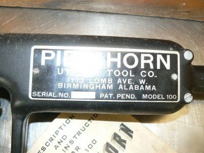 Vintage pipe horn model 100 utility tool test unit nice