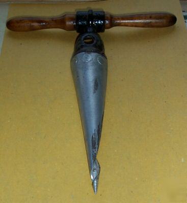 Vintage wood reamer c.e.j.&co. 11 1/2 inch overall