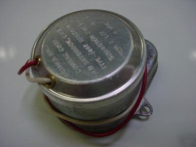 7.5 rpm 6 vdc type 800P syncronous motor ( qty 5 ea )