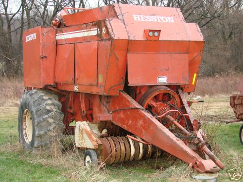 Hesston 4800 4X4X8 big square baler