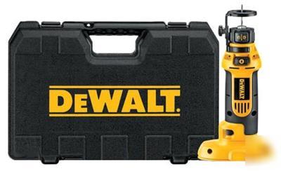 New dewalt 14.4V cut-out tool - DC551 - with case - 
