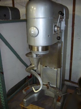 195A: hobart M802 80QT. mixer w/ hook