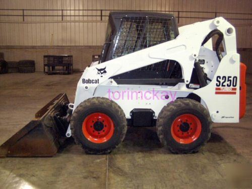 New 2004 bobcat S250/cab/heat/ tires/low hours/very nice