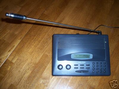 Radio shack pro-2034 police fire radio scanner