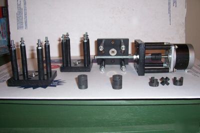 4 stepper motor mounts, nema 23 & couplers, cnc router