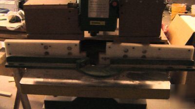 Like new overarm overhead router /hardly used woodtek 