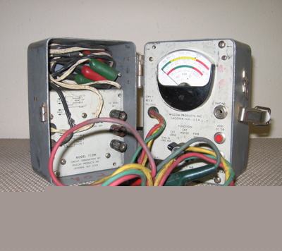 Wilcom T136B circuit test set w/ T139K termination set