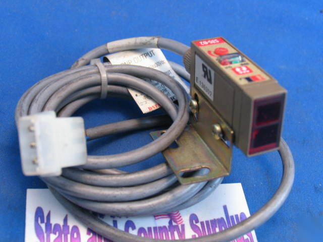 Balluff datalogic S35B2 photoelectric sensor switch