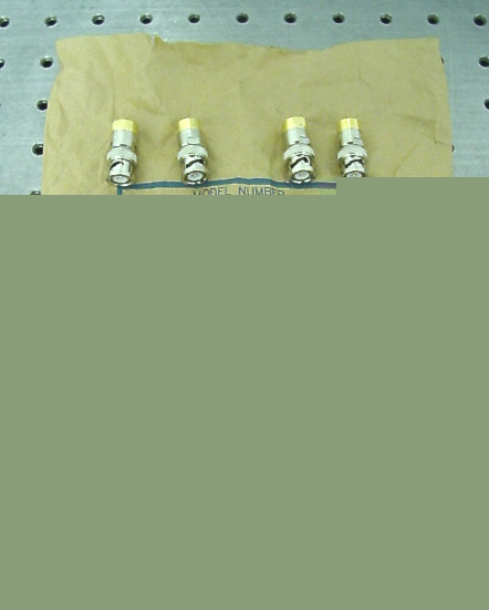 C29181 lot 8 pasternack PE6000 50OHM bnc terminations