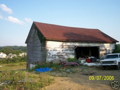 Dairy cattle barn