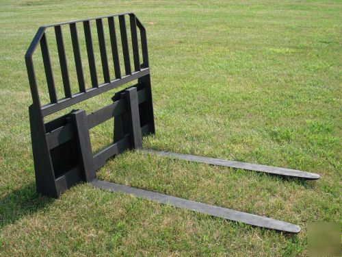 Pallet forks fit bobcat case & most skid steer loaders