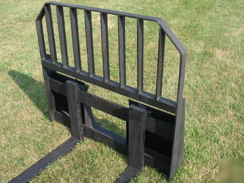 Pallet forks fit bobcat case & most skid steer loaders